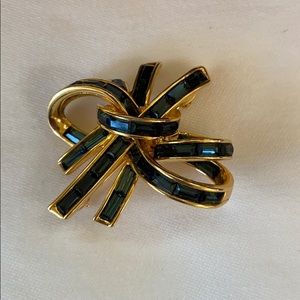 Nolan Miller Ribbon Brooch
